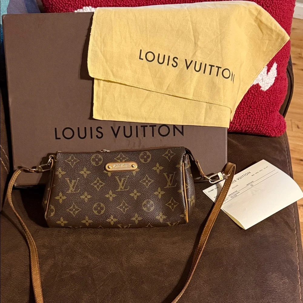 Louis Vuitton Monogram Canvas Crossbody Bag in Brown and Tan
